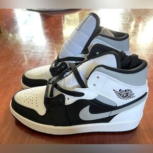Size 6.5- Jordan 1 Mid White Shadow Gray Black 2020 554725–073 Basketball Shoes